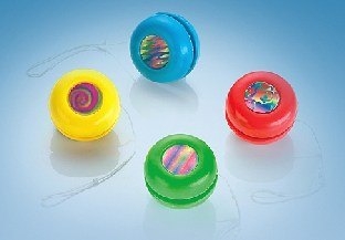 Bunte JoJos, 4er Pack je 3,6cm groß